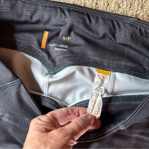 Lucy.com Yoga Pants - Picture 7 of 8